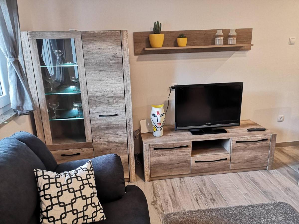 Apartamento Eugenia Pula Exterior foto