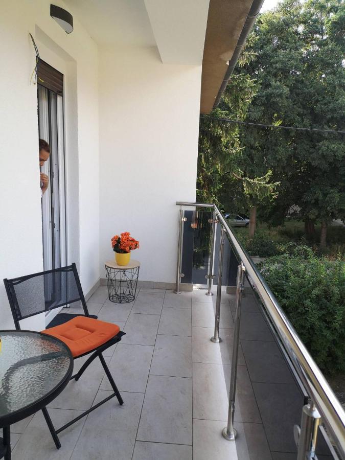 Apartamento Eugenia Pula Exterior foto